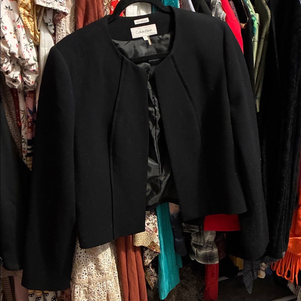 Calvin Klein Women's Elegant Black Blazer